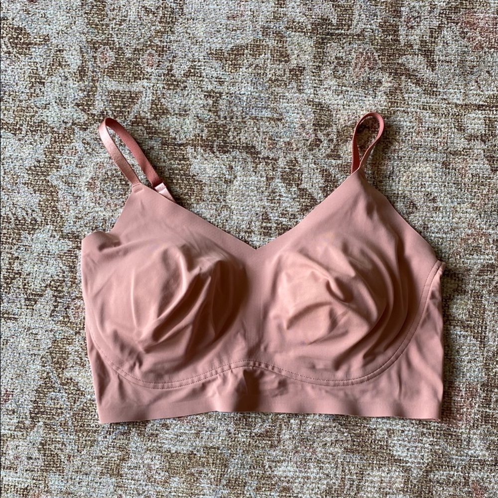 True&Co Triangle Strap Full Cup Bra in Whiskey Rose